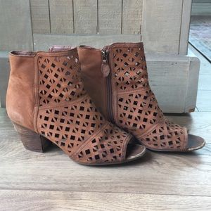 Franco Sarto Dark Tan Ankle Booties 8.5